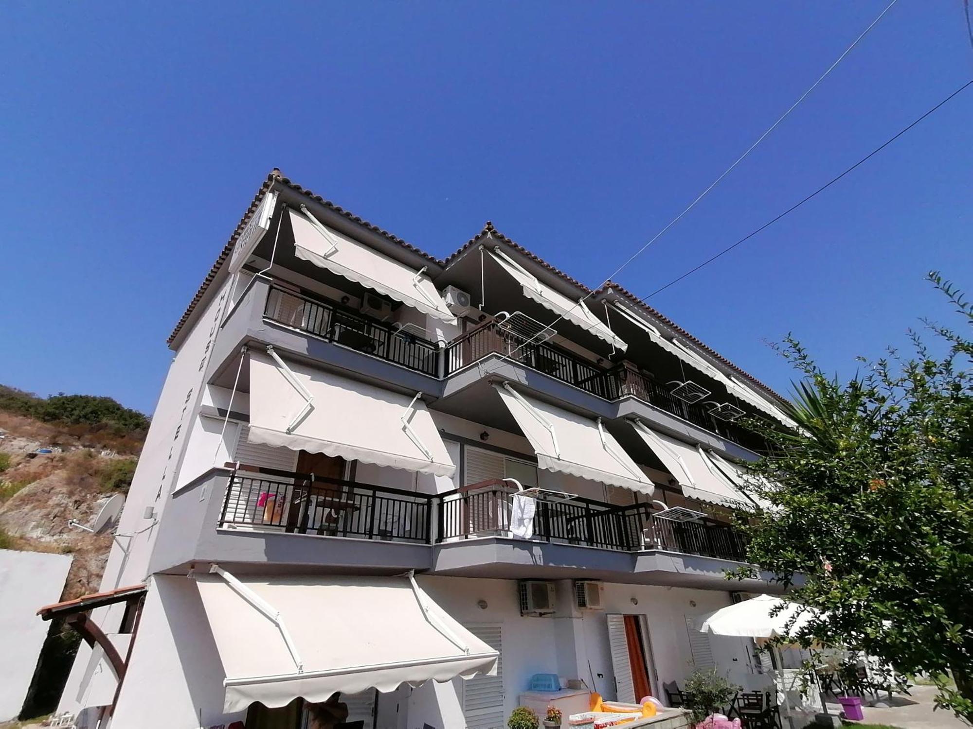 House Stella Kalamitsi - Studios & Apartments Exterior photo